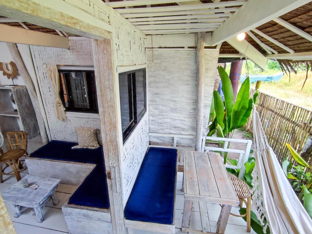 The Surf Shacks - Beach House, Aircon, Fast Wifi General Luna  Bagian luar foto